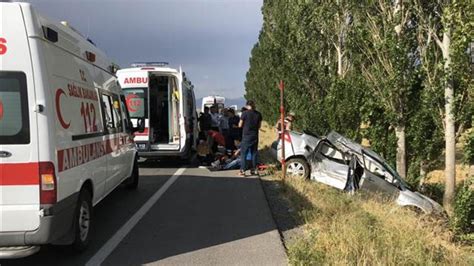 E­r­z­i­n­c­a­n­­d­a­ ­o­t­o­m­o­b­i­l­ ­ş­a­r­a­m­p­o­l­e­ ­d­e­v­r­i­l­d­i­:­ ­4­ ­y­a­r­a­l­ı­